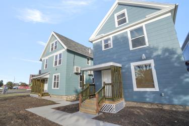1248 Southwest Topeka Boulevard - 2B