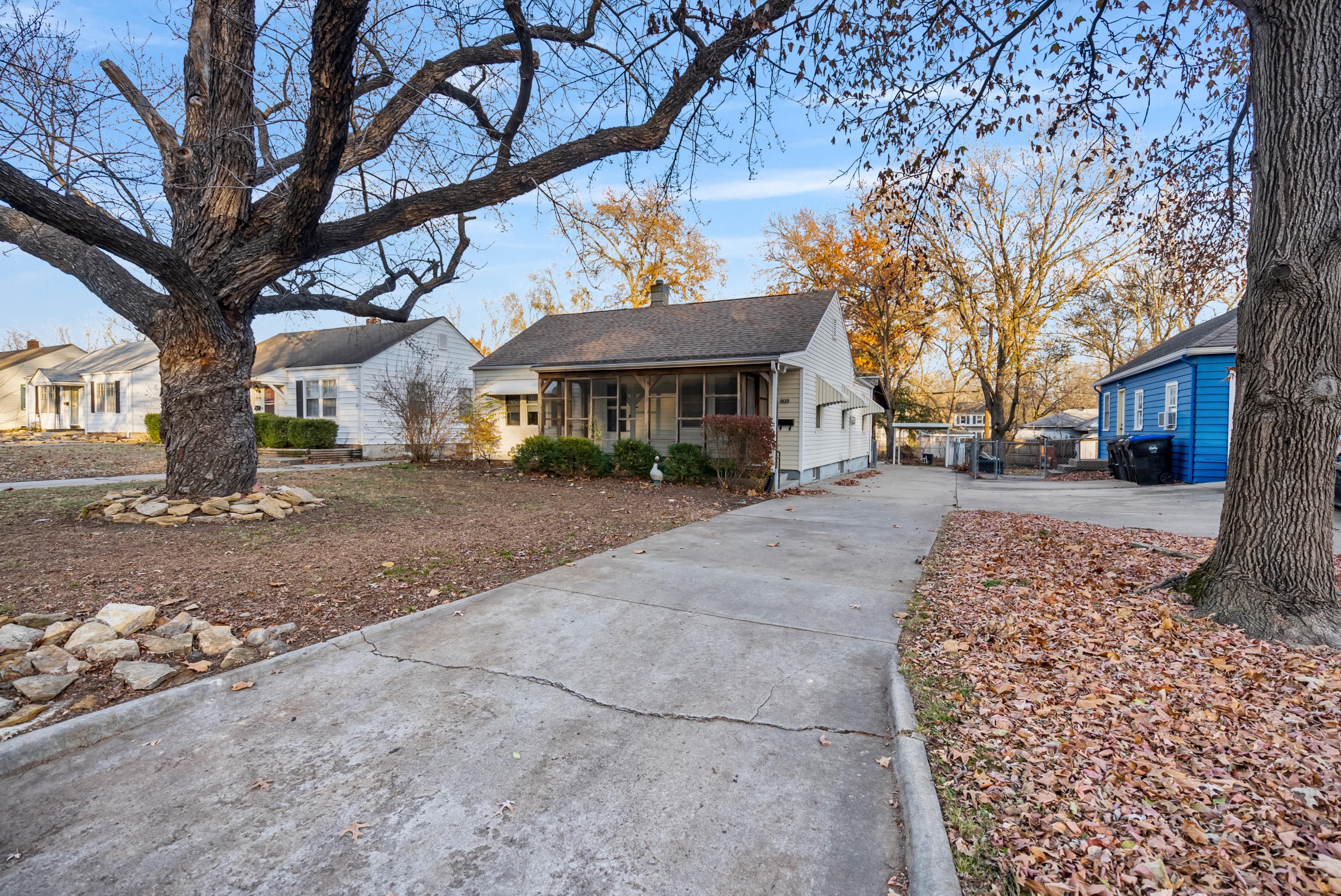 Property thumbnail image