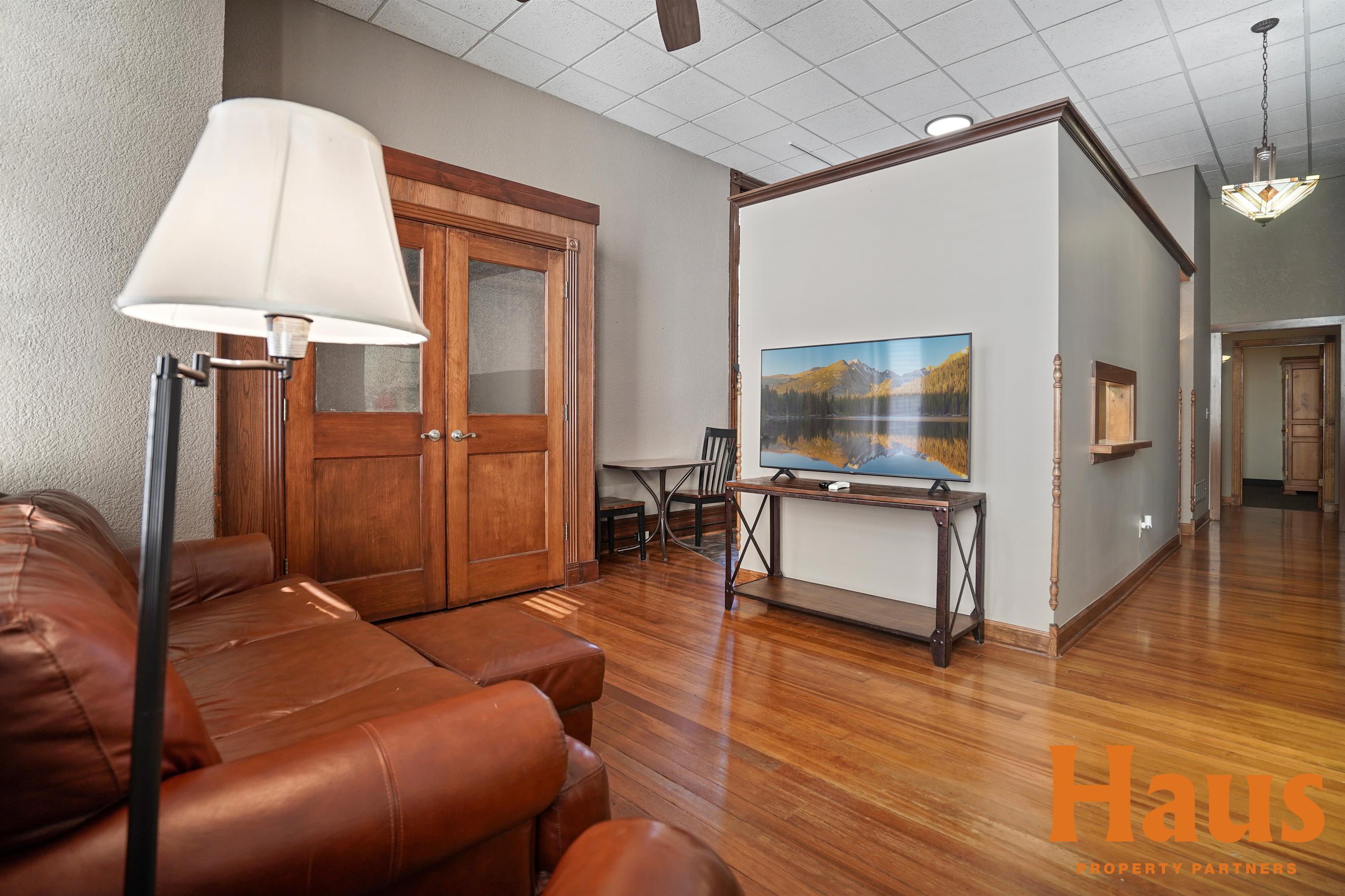 118 SW 8th Ave #203